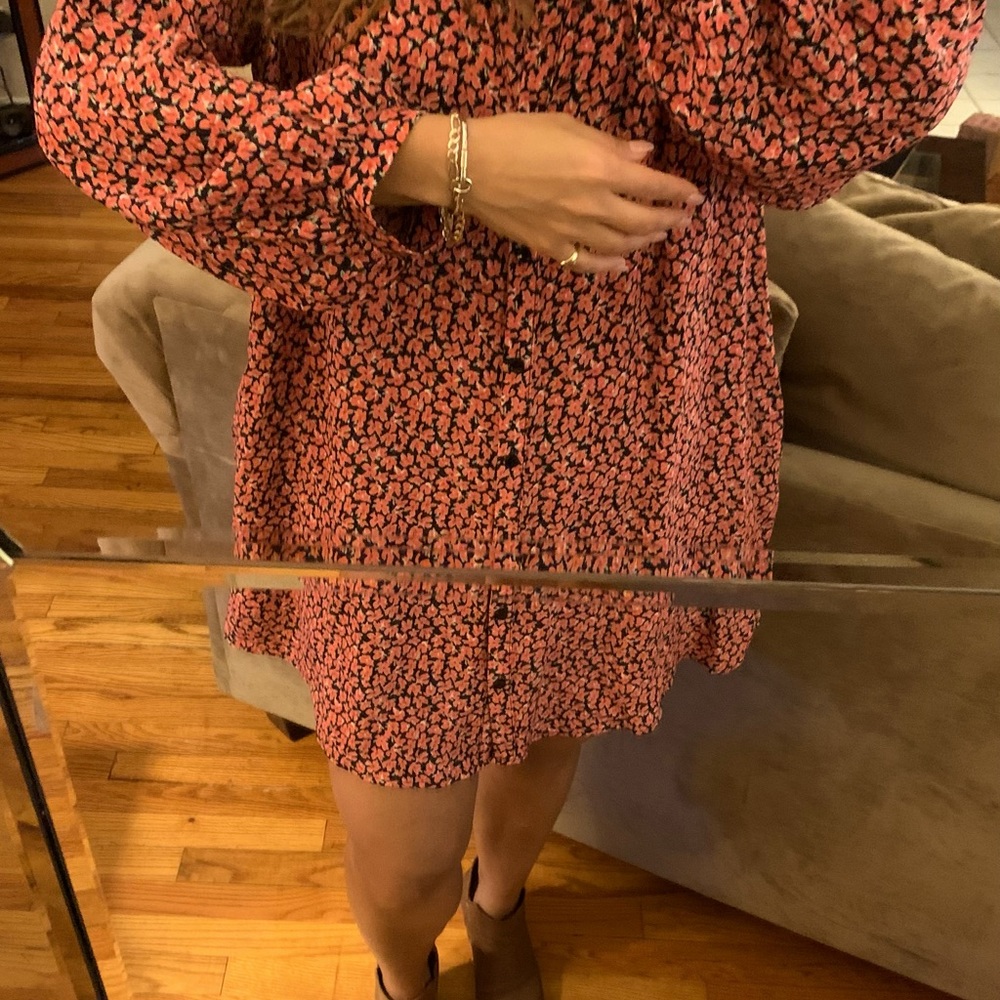 Dress - Picture 4 of 6